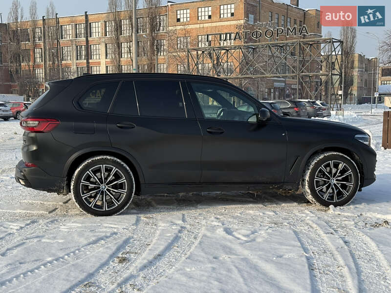 Внедорожник / Кроссовер BMW X5 2019 в Киеве