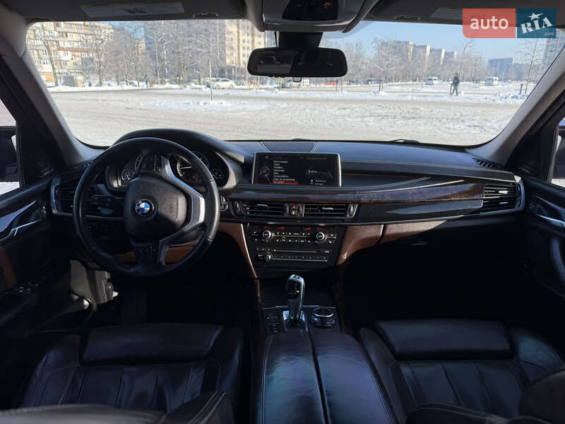 Внедорожник / Кроссовер BMW X5 2014 в Киеве