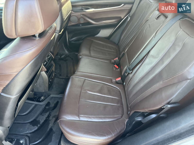 Внедорожник / Кроссовер BMW X5 2014 в Киеве