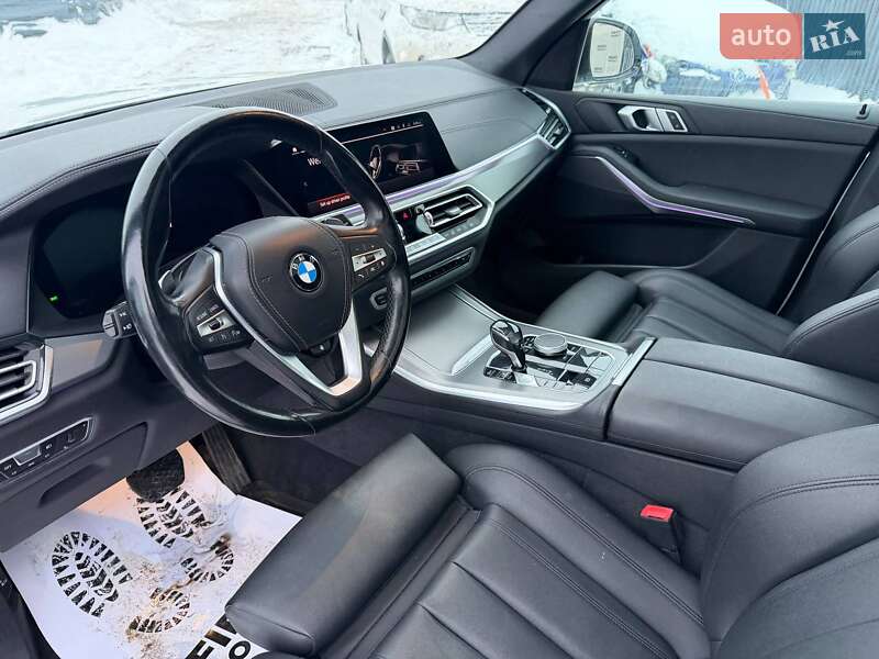 Внедорожник / Кроссовер BMW X5 2018 в Луцке