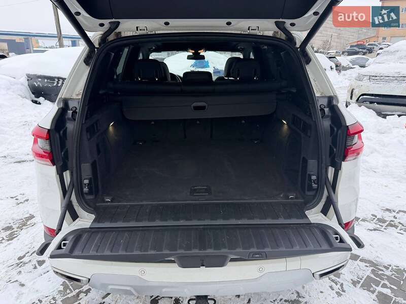 Внедорожник / Кроссовер BMW X5 2018 в Луцке