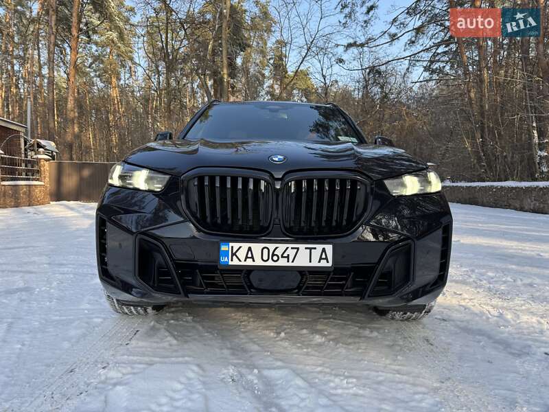 Внедорожник / Кроссовер BMW X5 2024 в Киеве