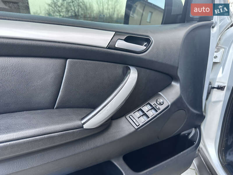 Внедорожник / Кроссовер BMW X5 2005 в Ивано-Франковске