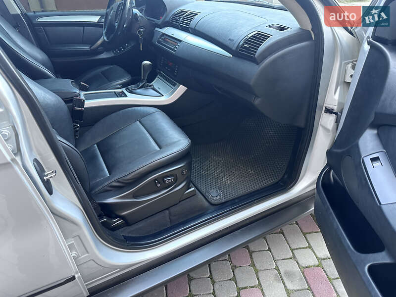 Внедорожник / Кроссовер BMW X5 2005 в Ивано-Франковске