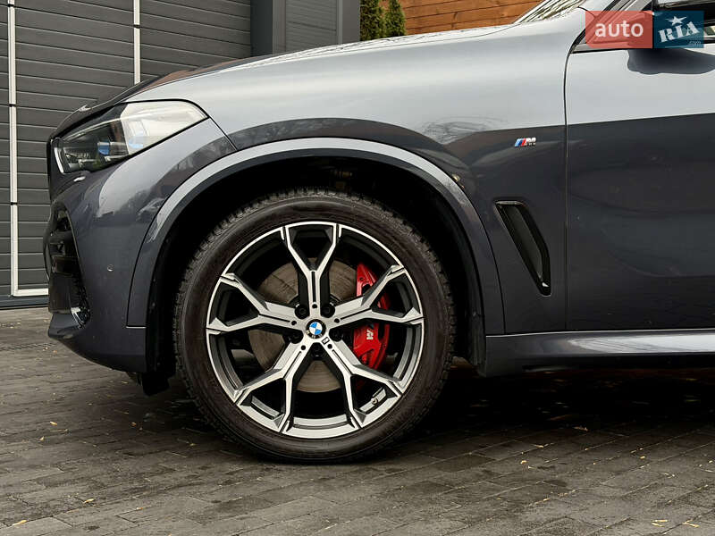 Внедорожник / Кроссовер BMW X5 2022 в Киеве