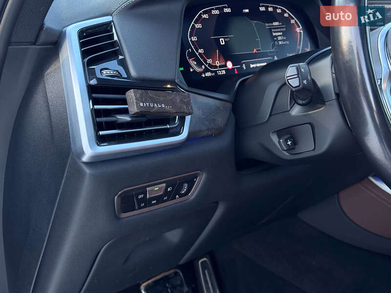 Внедорожник / Кроссовер BMW X5 2022 в Киеве