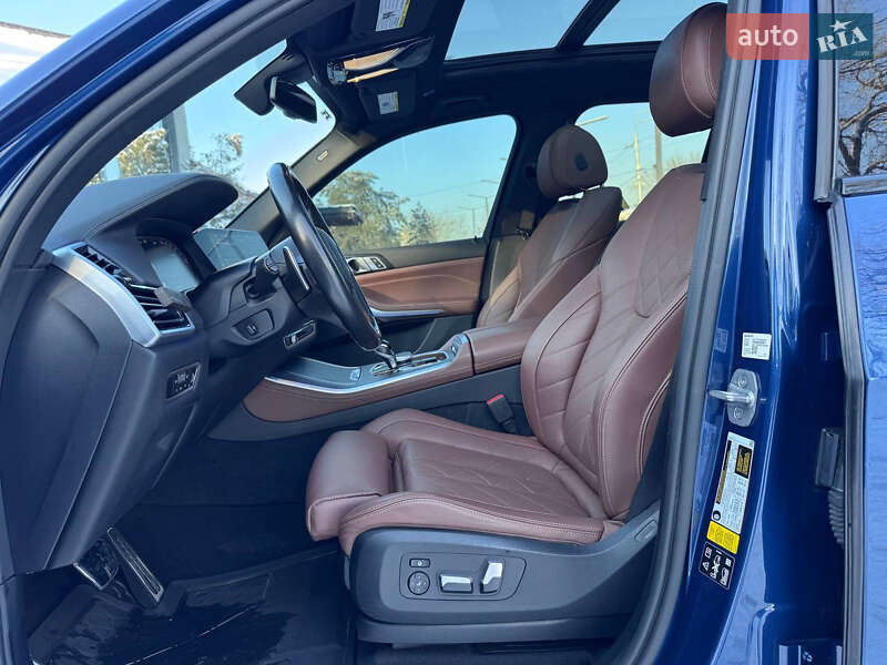 Внедорожник / Кроссовер BMW X5 2022 в Киеве