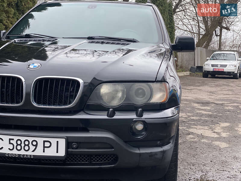 Внедорожник / Кроссовер BMW X5 2002 в Ровно