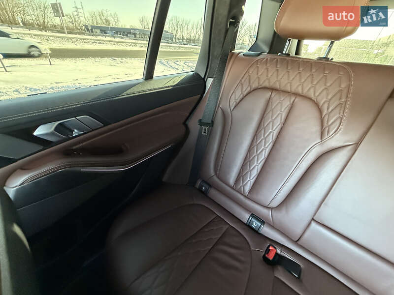 Внедорожник / Кроссовер BMW X5 2020 в Днепре