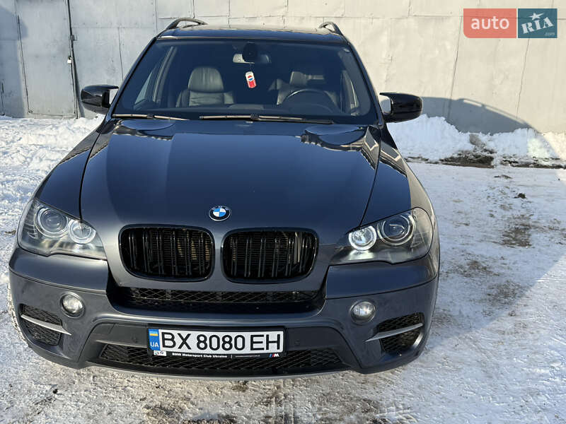 Внедорожник / Кроссовер BMW X5 2010 в Хмельницком
