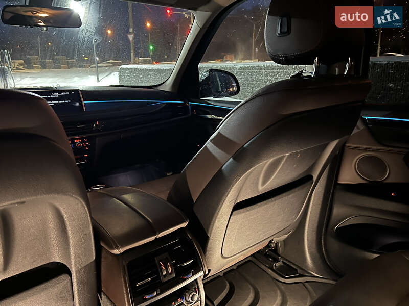 Внедорожник / Кроссовер BMW X5 2014 в Львове