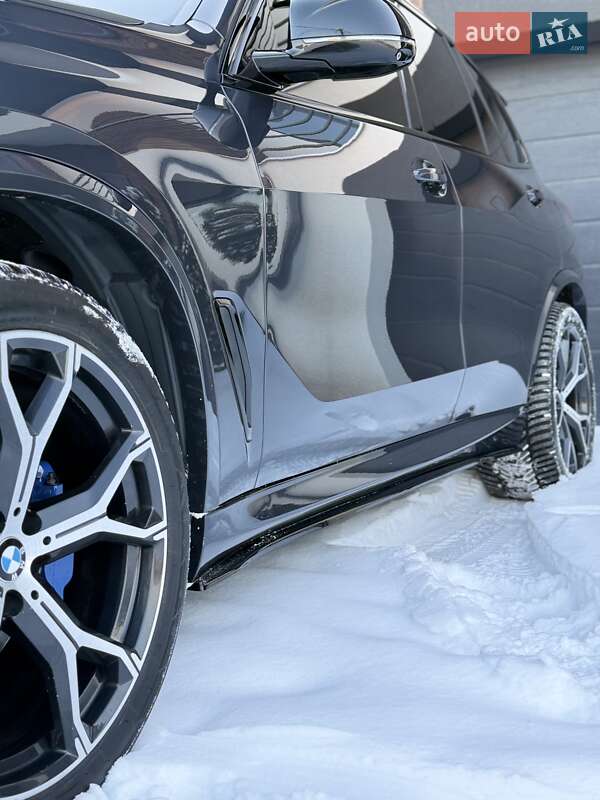 Внедорожник / Кроссовер BMW X5 2019 в Черновцах