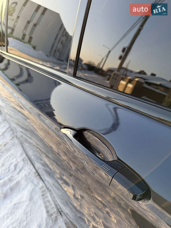 Внедорожник / Кроссовер BMW X5 2015 в Ровно