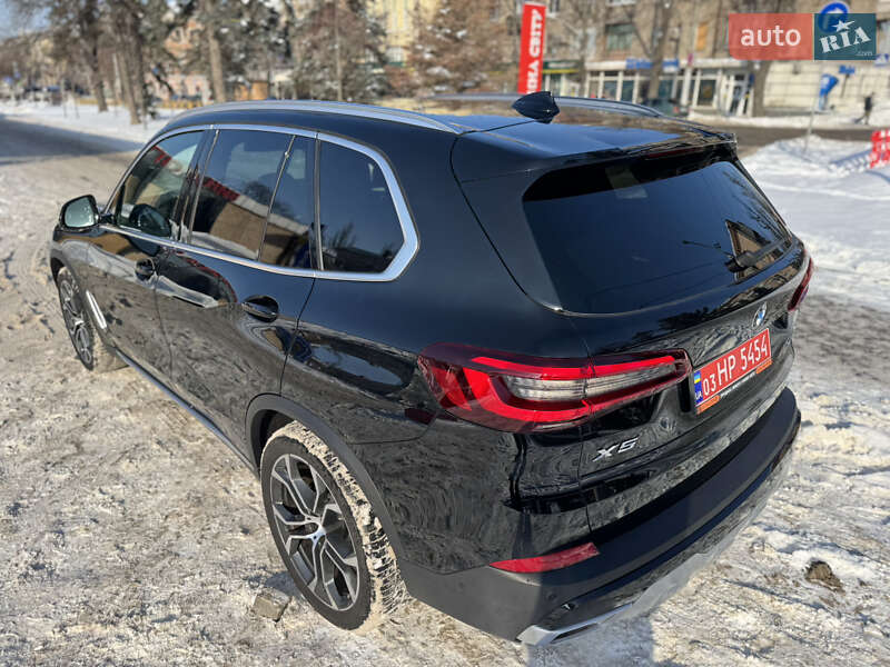 Внедорожник / Кроссовер BMW X5 2023 в Запорожье