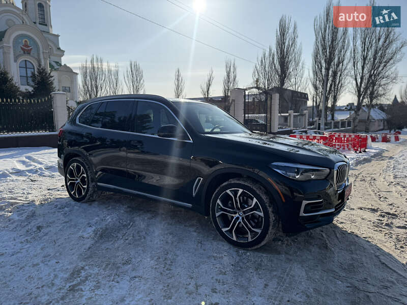Внедорожник / Кроссовер BMW X5 2023 в Запорожье