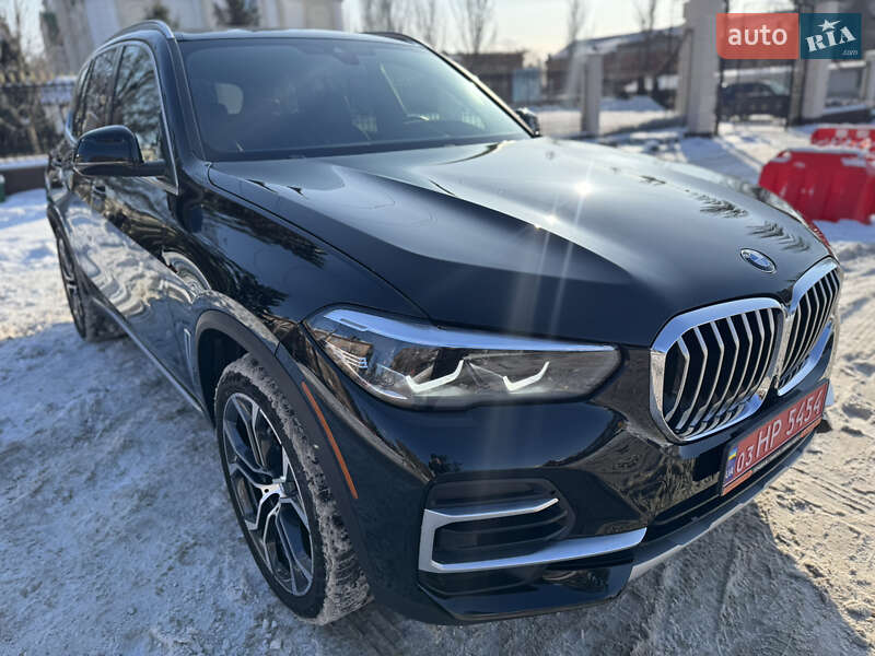 Внедорожник / Кроссовер BMW X5 2023 в Запорожье