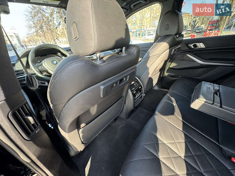 Внедорожник / Кроссовер BMW X5 2023 в Запорожье