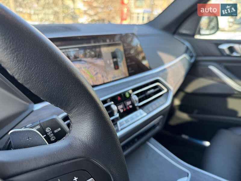 Внедорожник / Кроссовер BMW X5 2023 в Запорожье