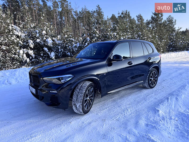 Внедорожник / Кроссовер BMW X5 2018 в Ровно