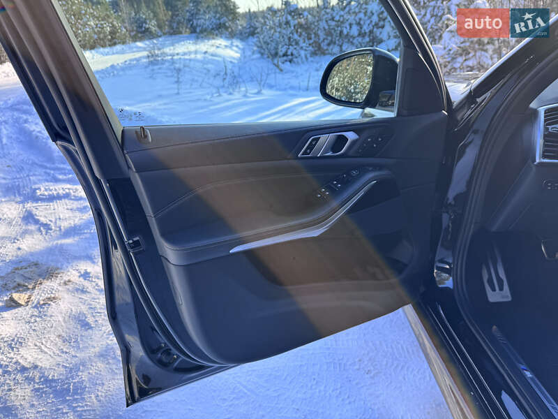 Внедорожник / Кроссовер BMW X5 2018 в Ровно