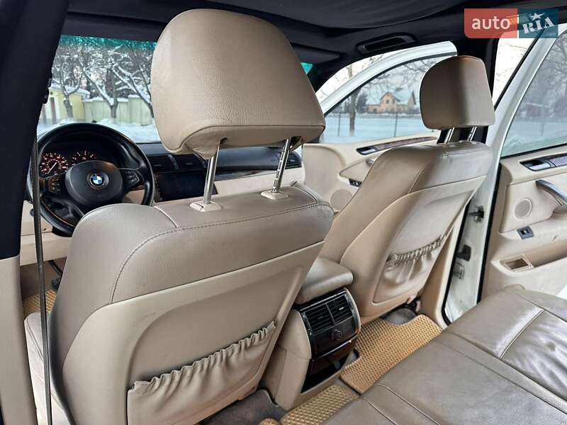 Внедорожник / Кроссовер BMW X5 2004 в Чорткове