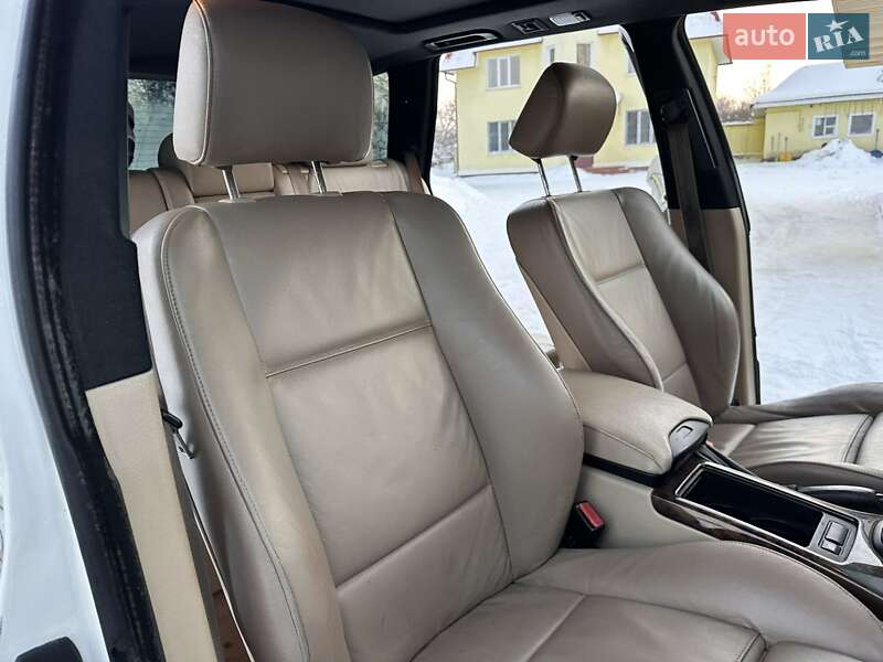 Внедорожник / Кроссовер BMW X5 2004 в Чорткове