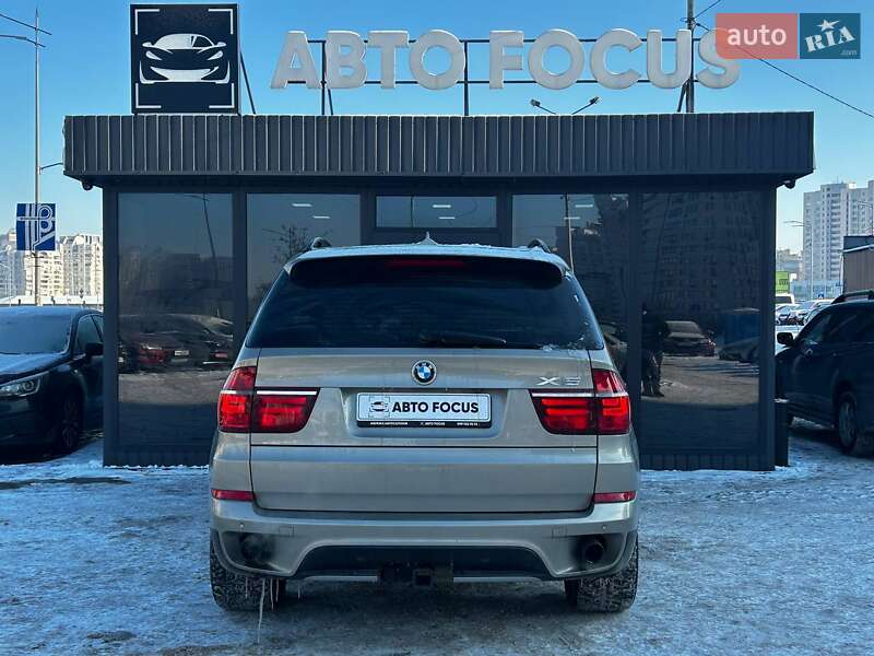 Внедорожник / Кроссовер BMW X5 2010 в Киеве