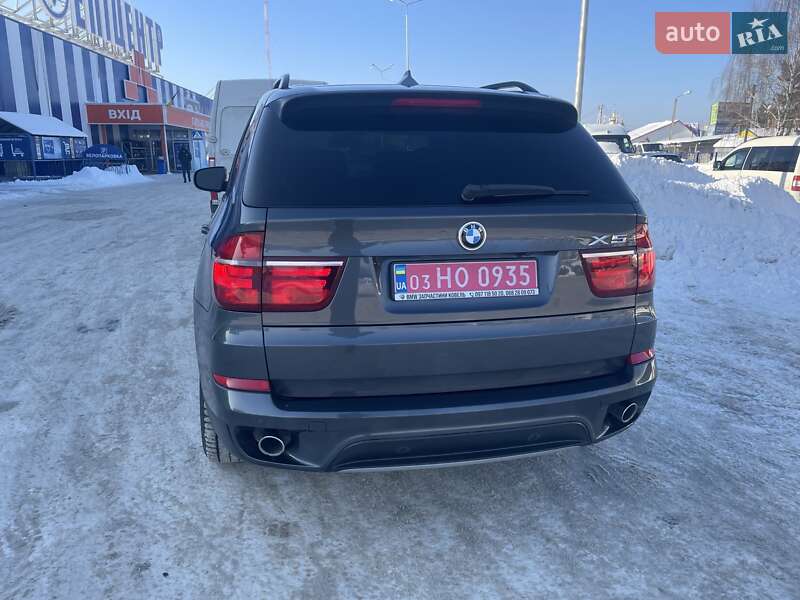 Внедорожник / Кроссовер BMW X5 2012 в Ковеле