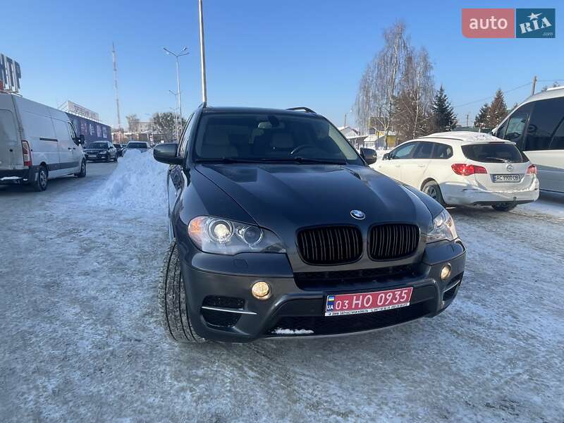 Внедорожник / Кроссовер BMW X5 2012 в Ковеле