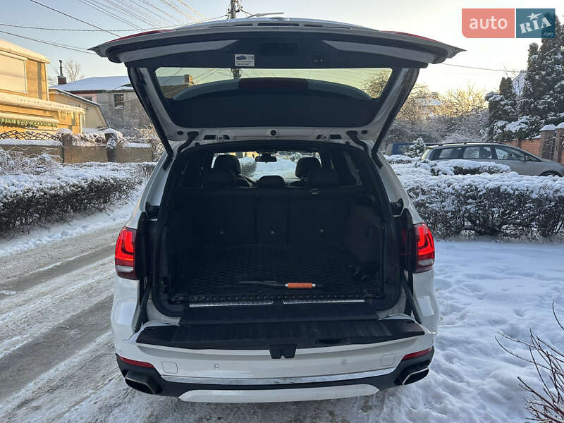 Внедорожник / Кроссовер BMW X5 2017 в Киеве