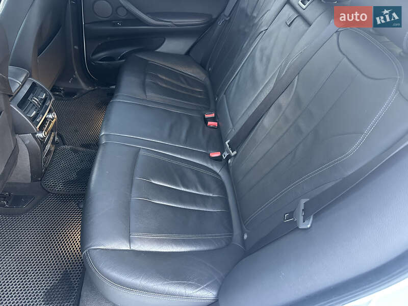 Внедорожник / Кроссовер BMW X5 2017 в Киеве