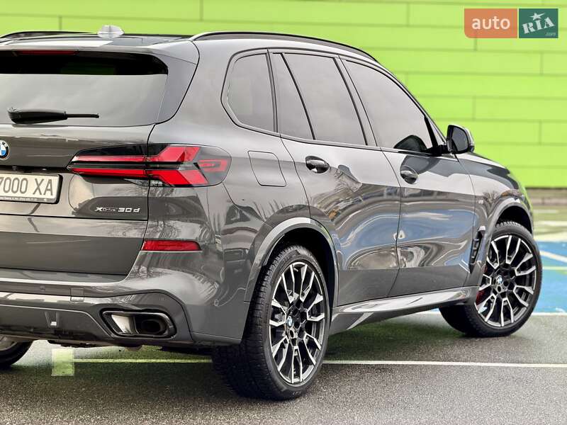 Внедорожник / Кроссовер BMW X5 2024 в Киеве