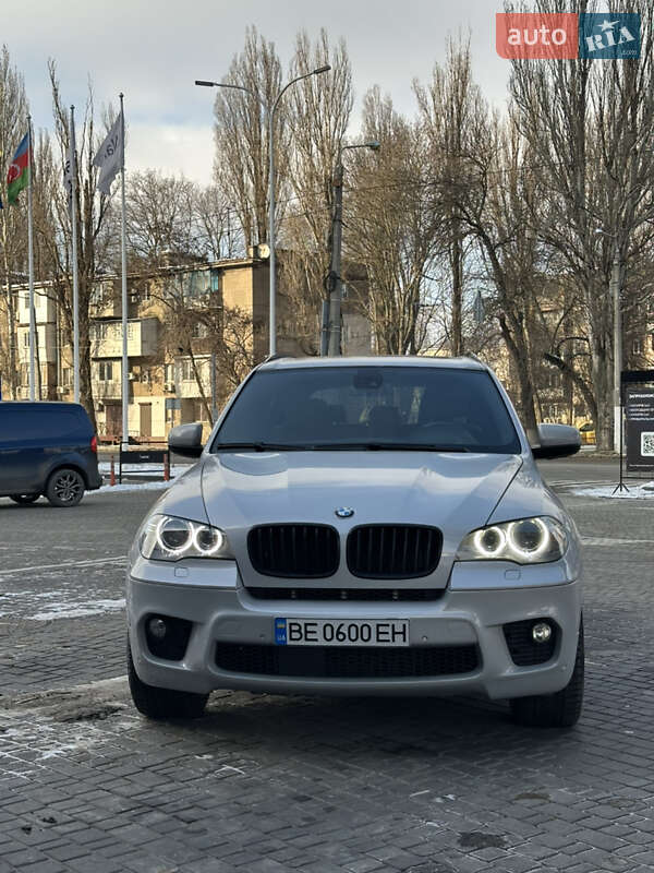Внедорожник / Кроссовер BMW X5 2010 в Южноукраинске