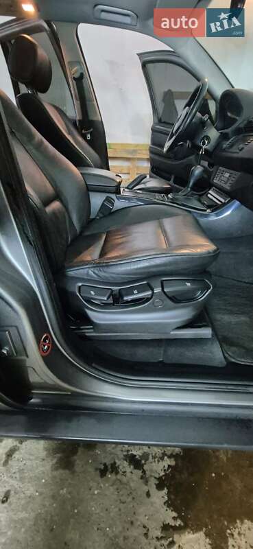 Внедорожник / Кроссовер BMW X5 2005 в Новом Роздоле