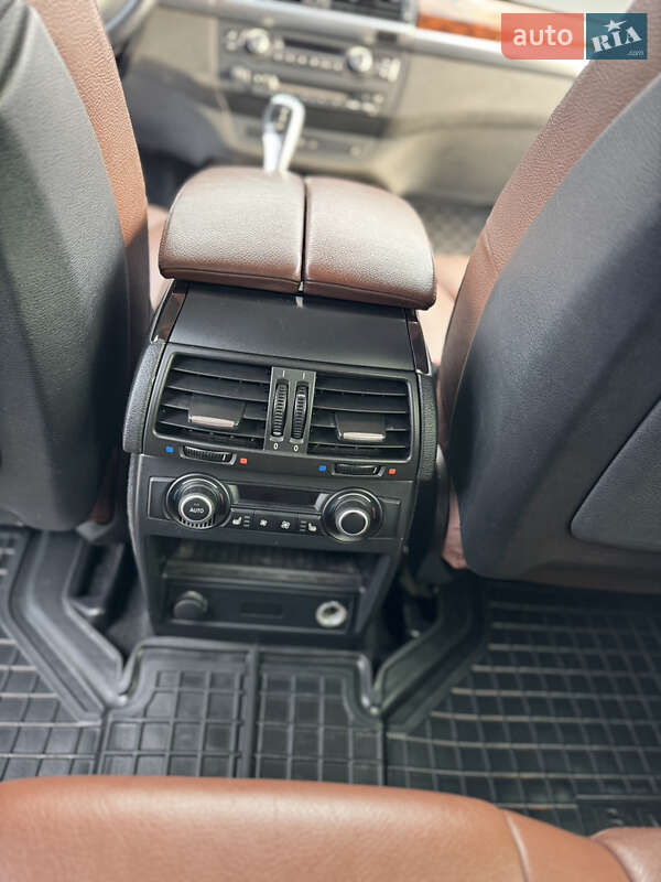 Внедорожник / Кроссовер BMW X5 2012 в Тернополе