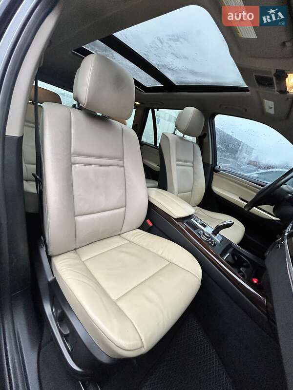 Внедорожник / Кроссовер BMW X5 2011 в Сумах