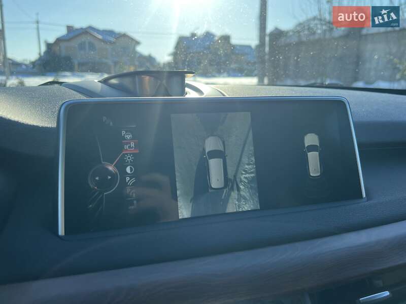 Внедорожник / Кроссовер BMW X5 2014 в Ровно