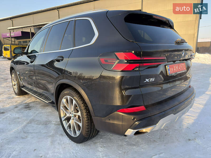 Внедорожник / Кроссовер BMW X5 2023 в Ивано-Франковске