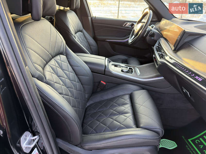 Внедорожник / Кроссовер BMW X5 2023 в Ивано-Франковске