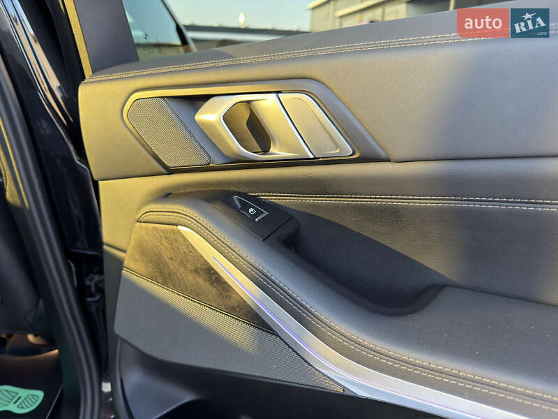 Внедорожник / Кроссовер BMW X5 2023 в Ивано-Франковске