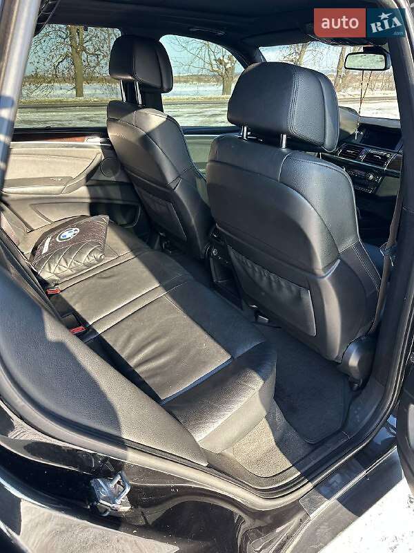 Внедорожник / Кроссовер BMW X5 2012 в Нововолынске фото 30 Внедорожник / Кроссовер BMW X5 2012 в Нововолынске