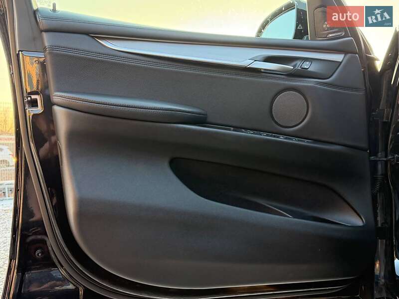 Внедорожник / Кроссовер BMW X5 2016 в Одессе фото 11 Внедорожник / Кроссовер BMW X5 2016 в Одессе