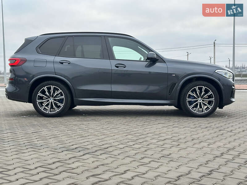 Внедорожник / Кроссовер BMW X5 2020 в Николаеве