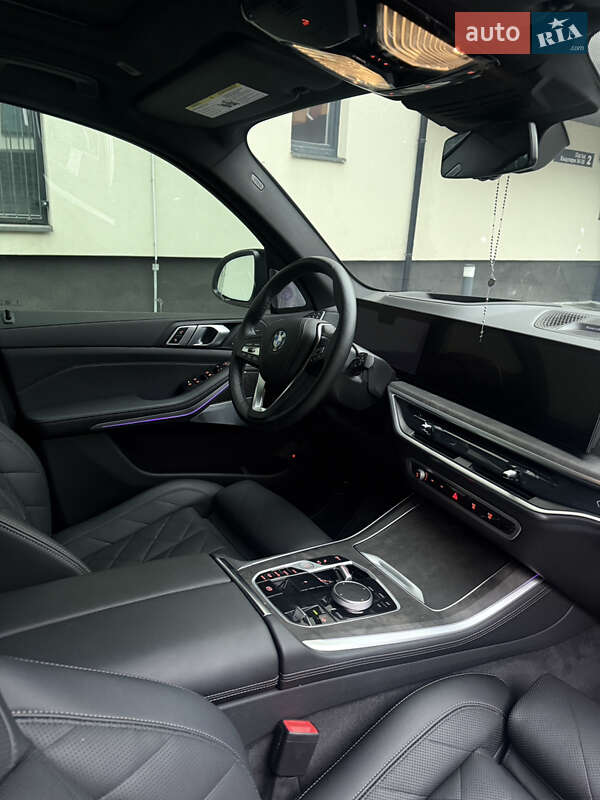 Внедорожник / Кроссовер BMW X5 2024 в Киеве