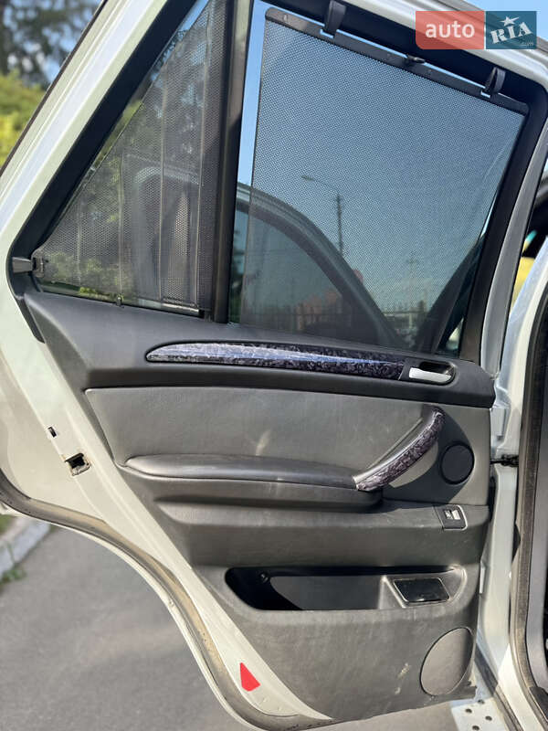 Позашляховик / Кросовер BMW X5 2002 в Києві фото 14 Позашляховик / Кросовер BMW X5 2002 в Києві