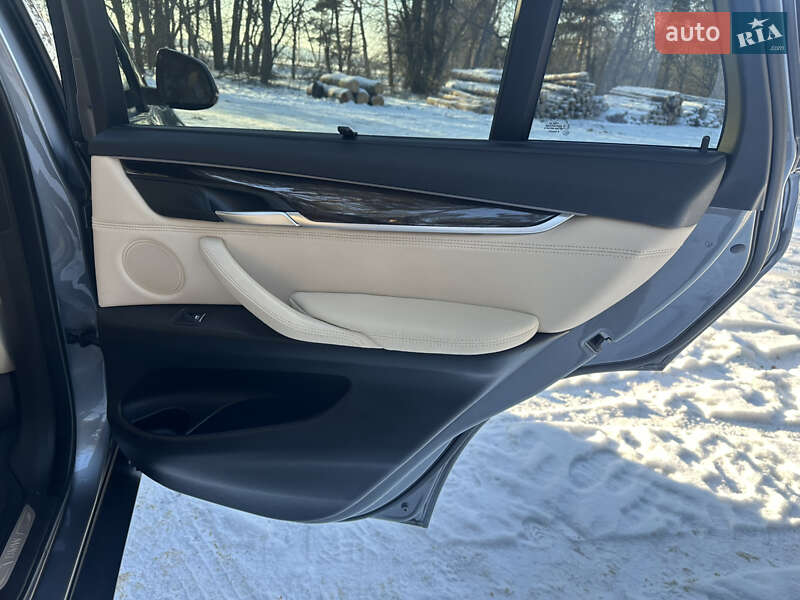 Внедорожник / Кроссовер BMW X5 2016 в Киеве фото 45 Внедорожник / Кроссовер BMW X5 2016 в Киеве