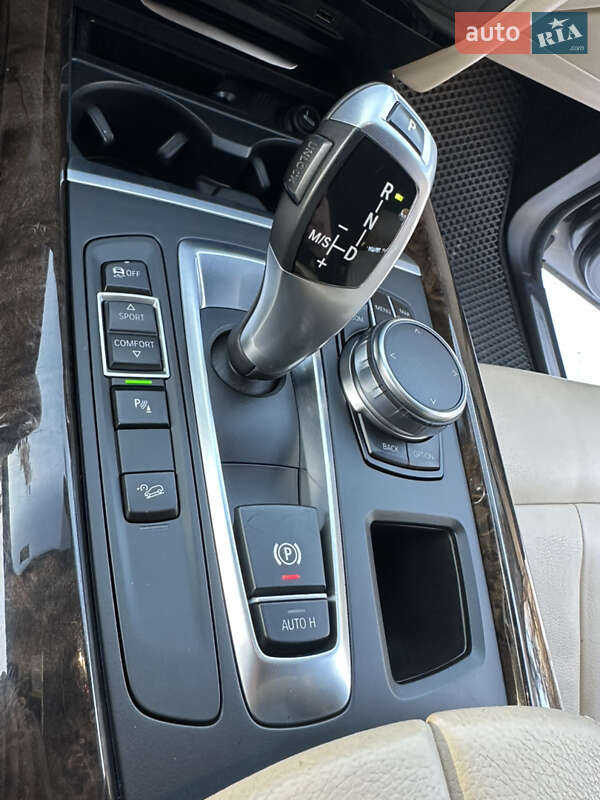 Внедорожник / Кроссовер BMW X5 2016 в Киеве фото 55 Внедорожник / Кроссовер BMW X5 2016 в Киеве