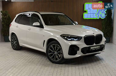Позашляховик / Кросовер BMW X5 2021 в Києві