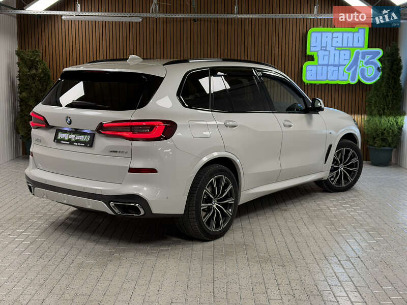 Внедорожник / Кроссовер BMW X5 2021 в Киеве