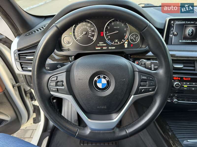 Внедорожник / Кроссовер BMW X5 2017 в Луцке